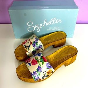 Seychelles Italy Floral Clog Sandals